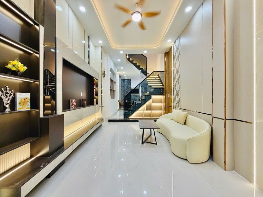 Nhà 4 tầng Thạnh Thông Tây, gần công viên, 4 phòng ngủ, giá 5.95 tỷ, Gò Vấp