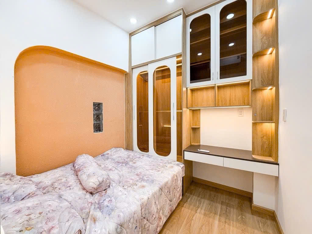 Bán nhà VIP Bình Thạnh - Ngay hàng xanh - nhà mới vào ở ngay