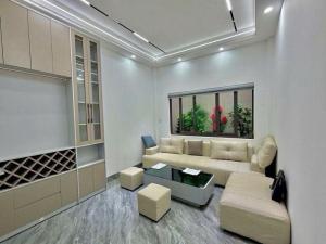 CHỦ CẦN TIỀN BÁN GẤP siêu phẩm đường Láng, quận Đống Đa, 50m2 x 5 tầng, nhỉnh 15 tỷ