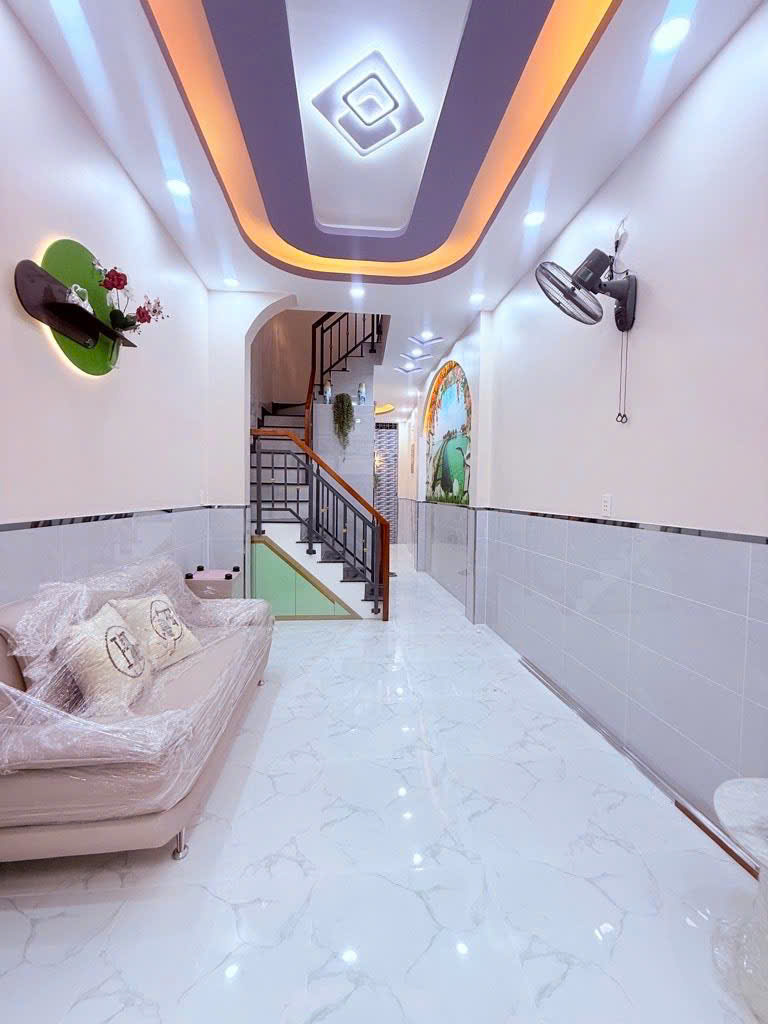 BÁN NHÀ HẺM RỘNG MAI XUÂN THƯỞNG, Q6, 3 TẦNG,39M2, GIÁ 5.8 TỶ