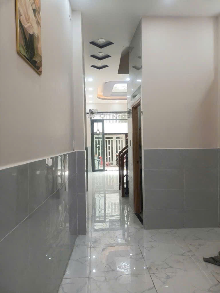 BÁN NHÀ HẺM RỘNG MAI XUÂN THƯỞNG, Q6, 3 TẦNG,39M2, GIÁ 5.8 TỶ