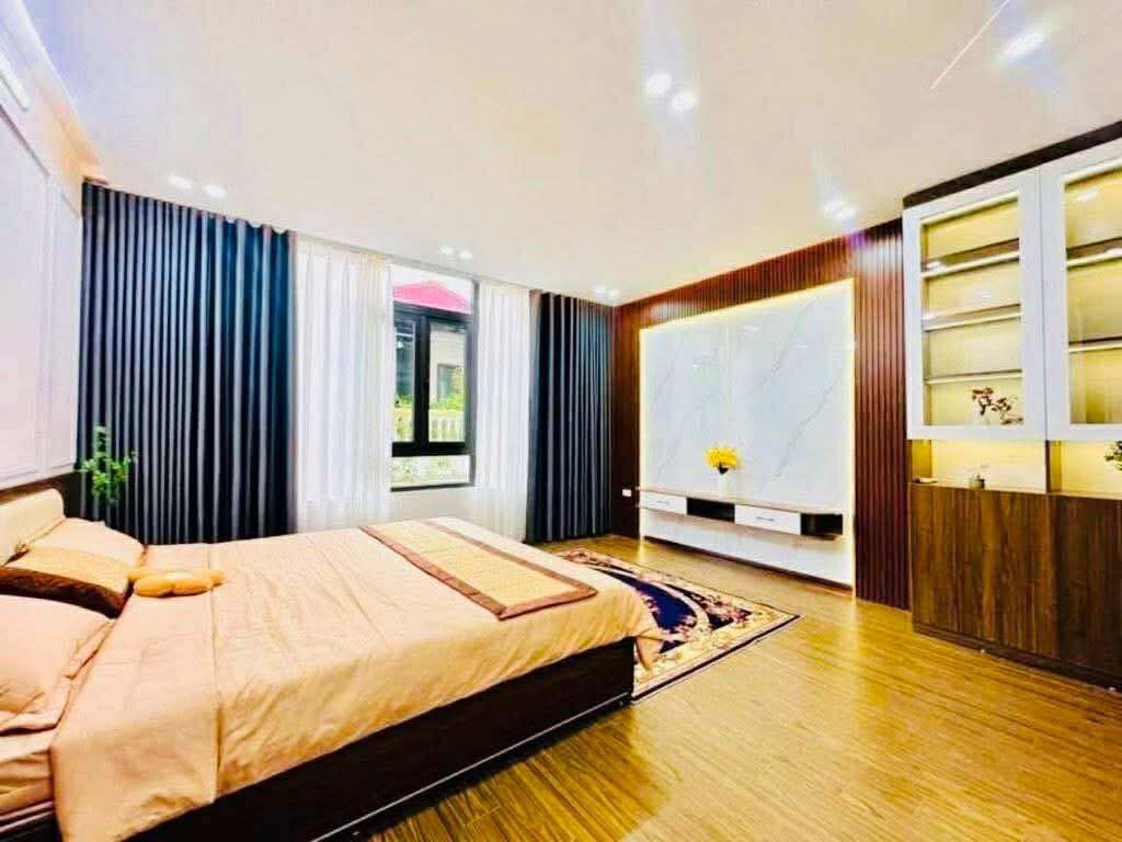 NHÀ ĐẸP ĐÓN TẾT phố Ngô Gia Tự chỉ có gần 7 tỷ