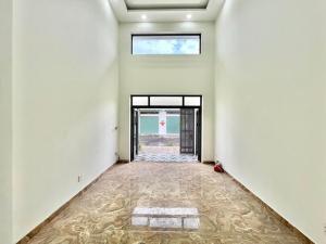 NHÀ MỚI GIAO NGAY - DỌN VỀ LÀ Ở NHÀ MẶT TIỀN NỘI BỘ - 5 TẦNG LẦU - CHỈ CÓ NHỈNH 5 TỶ.