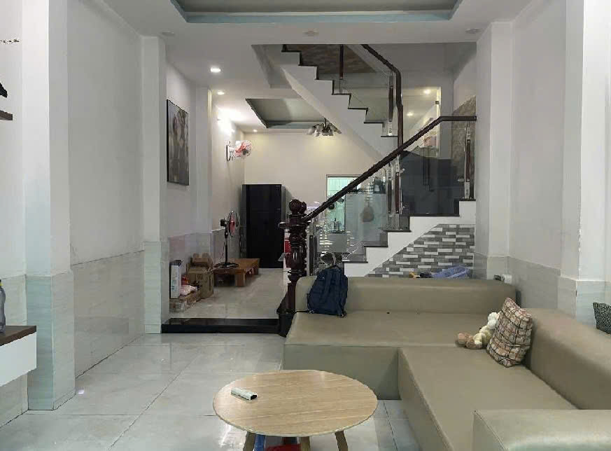 BÁN GẤP  NHÀ 3 TẦNG KHU PHÂN LÔ – HẺM XE HƠI TỚI CỬA – HIỆP BÌNH PHƯỚC, THỦ ĐỨC 