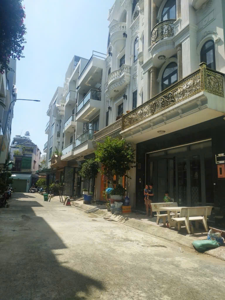 Bán nhà 4 tầng Hồ Văn Long Tân Tạo, hẽm 8m, giá 6,5 tỷ