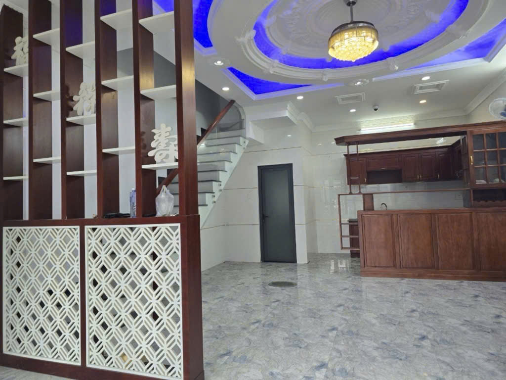 Bán nhà 4 tầng Hồ Văn Long Tân Tạo, hẽm 8m, giá 6,5 tỷ