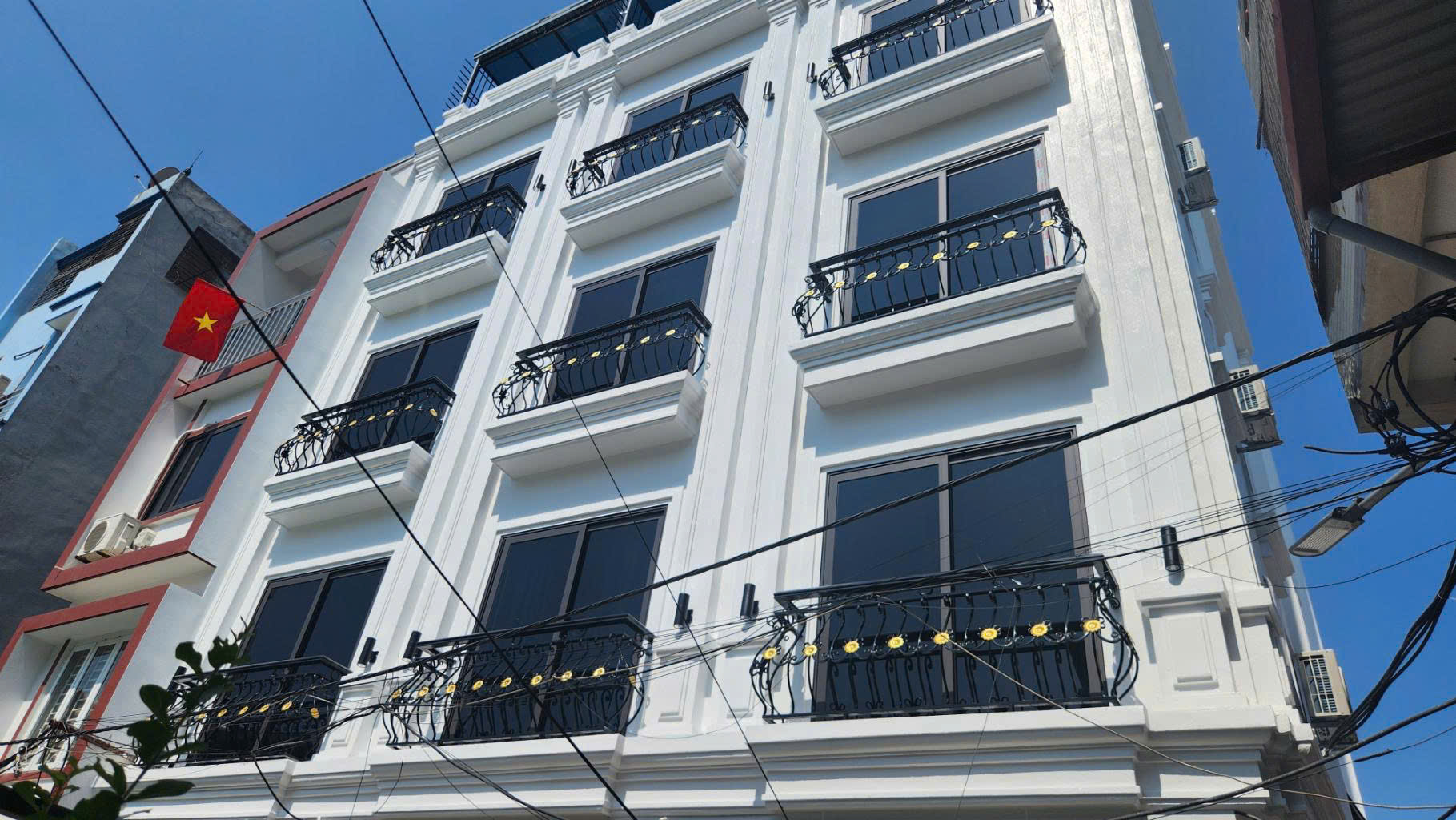 Siêu phẩm nhà phố 33m2 Quang Trung – Hà Đông – Phân lô ngõ rộng thoải mái – Ô tô vít nhẹ ga ra mặt đường Quang Trung