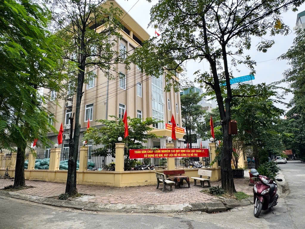 Man bồi 50m2 7 tầng ô tô 14.x tỷ, dòng tiền