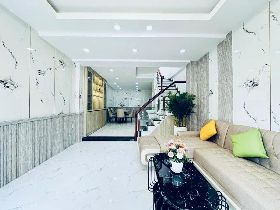 BÁN NHÀ MỚI NGAY ĐƯỜNG LÊ ĐỨC THỌ ,44m2, Giá 4,9Tỷ