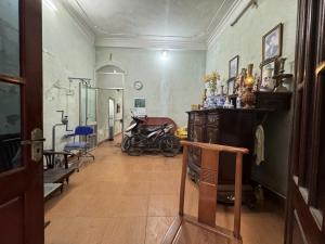 Bán nhà lĩnh Nam - 100m - vị trị đẹp - mặt ngõ ô tô tránh cách đường 50m - tài chính 7 tỷ