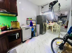 Bán nhà Nguyễn Trãi 34m2. 4 tầng giá chỉ ngang với căn 2PN