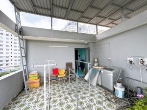 Nhà bán Thủ Đức - 4 tầng BTCT - Hẻm xe hơi tránh - Chỉ nhỉnh 8 tỷ