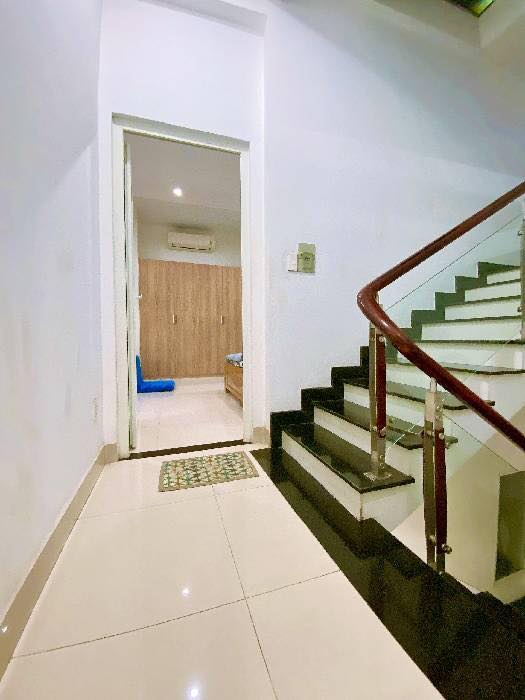 bán nhà HXH - Trường Thọ Thủ Đức - chỉ nhỉnh 8 tỷ