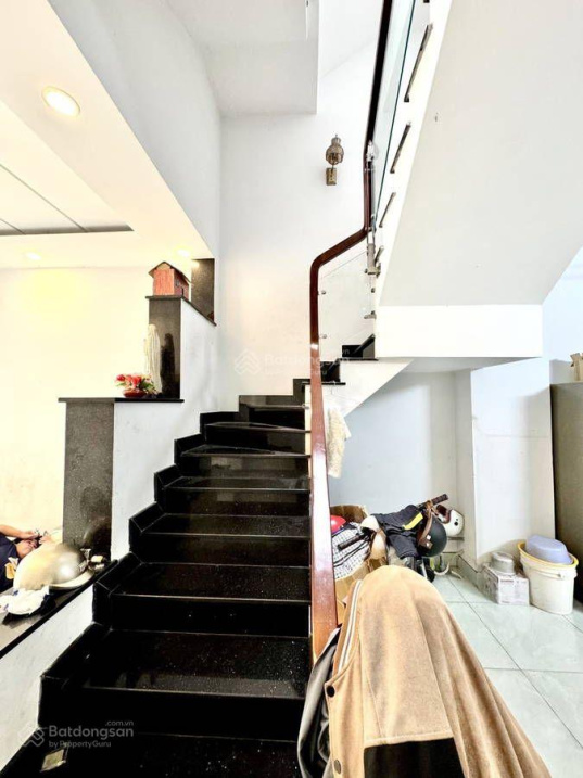 GẤP BÁN nhà 2 MT Hiệp nhất gần CMT8 - BV Thống Nhất - Ga metro. chỉ 11.x tỷ