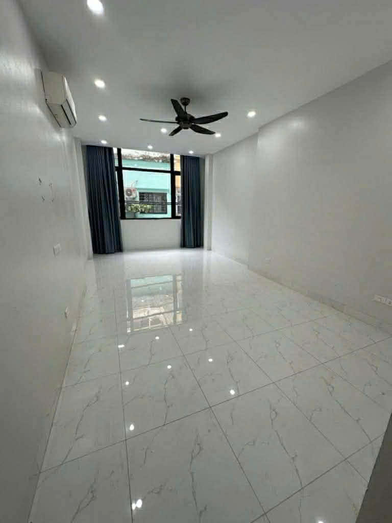 12,8 tỷ - Nhà ngõ thông phố Minh Khai, Trương Định; ba gác tránh xe máy; 500m ra TTTM Chợ Mơ, Bách Khoa, Times City, ... vô vàn tiện ích