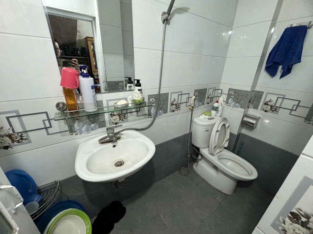 7.8 tỷ - Nhà Vĩnh Hưng - Hoàng Mai - DT 60m2, mặt tiền 4.6m - 3 thoáng; nhiều tiện ích xung quanh, gần trường, chợ