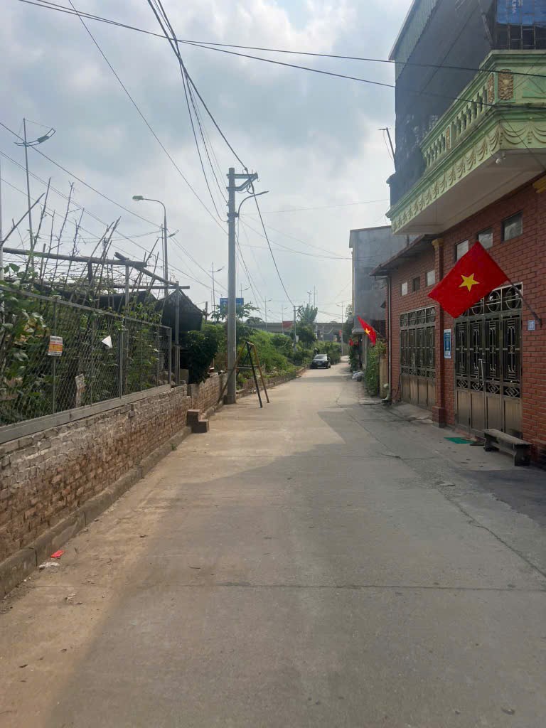 Đất hiếm.  Đầu tư tốt.  Tiềm năng tăng giá cao