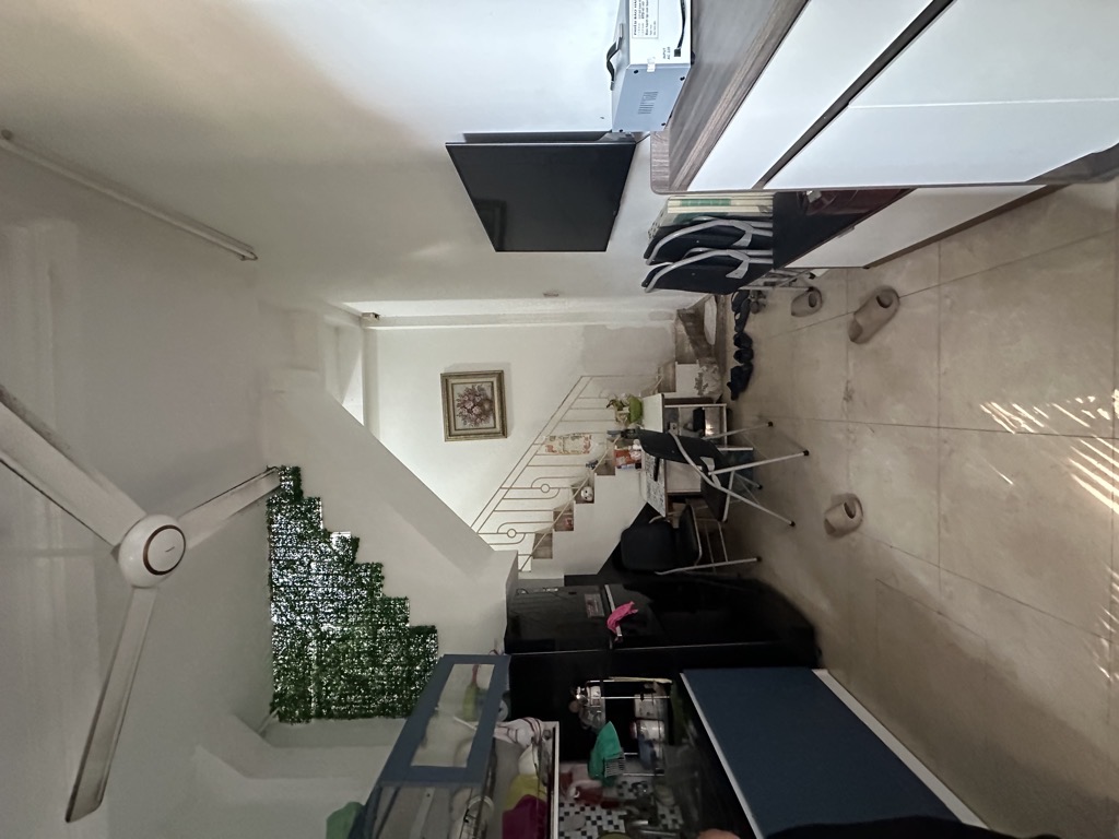 Nhà Phố Hai Bà Trưng - 3 Bước Ra Phố - Hiếm Có Khó Tìn