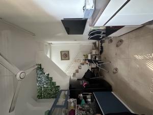 NHÀ PHỐ HAI BÀ TRƯNG – 3 BƯỚC CHÂN RA PHỐ