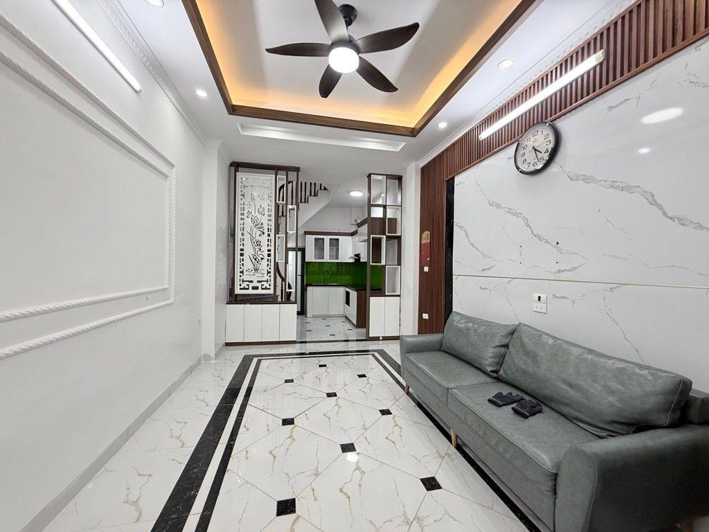 NHÀ ĐẸP MỚI PHÚC LỢI - 5 TẦNG - FULL NỘI THẤT - Ở NGAY