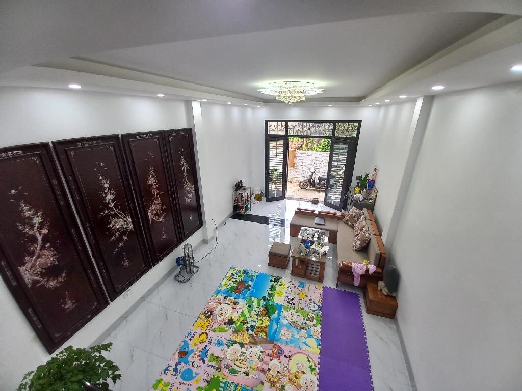 LONG BIÊN OTO ĐỖ CỔNG - 60M2