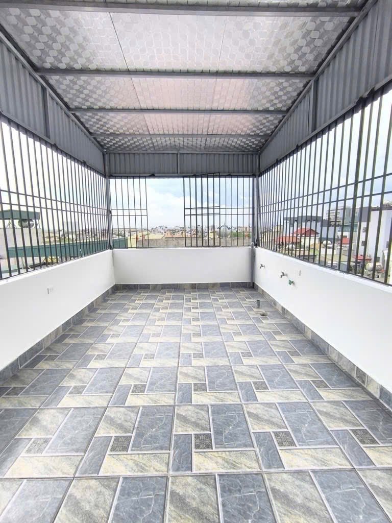 SÀI ĐỒNG - 45M2 - 7 TẦNG THANG MÁY