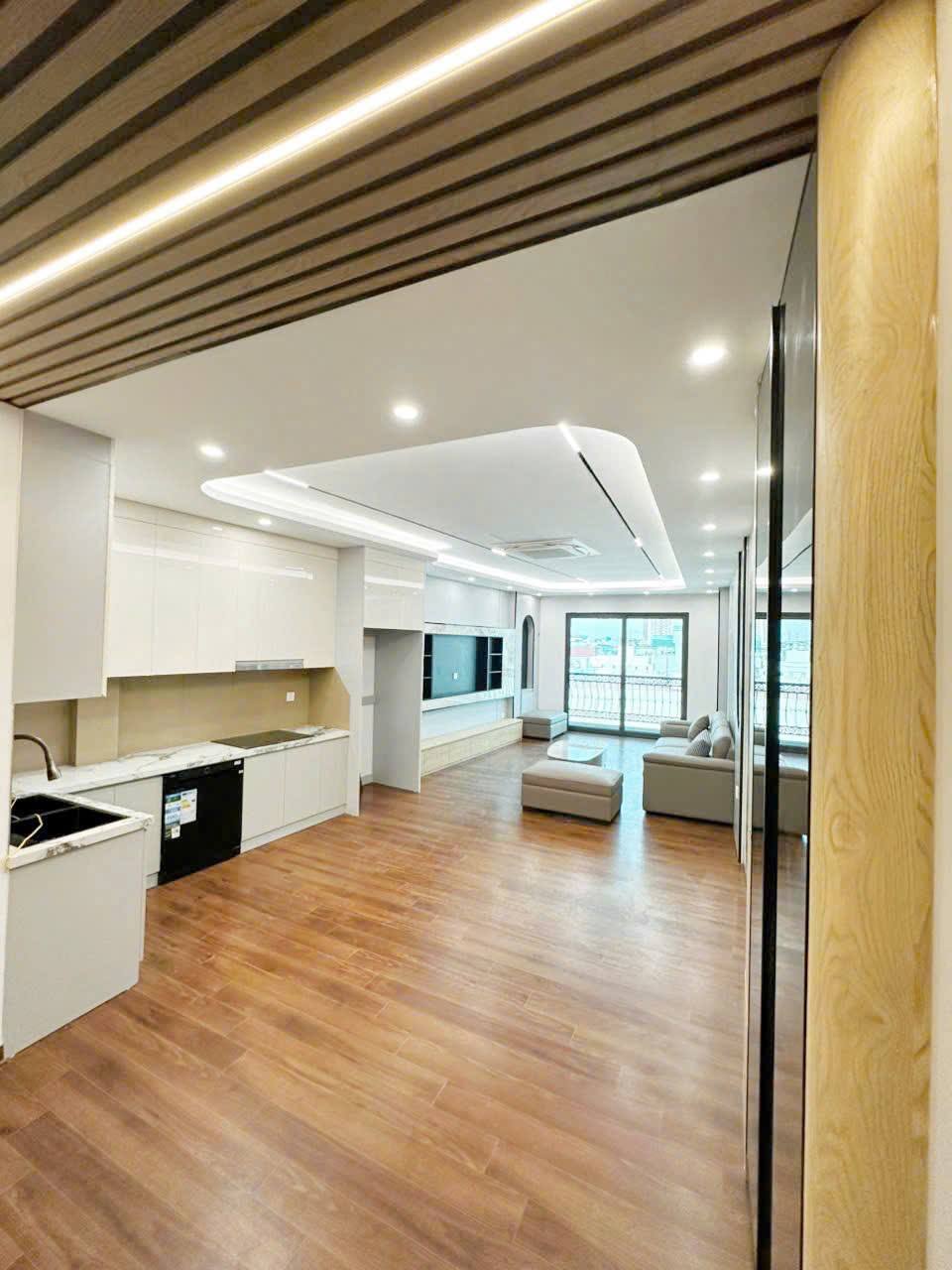 SIÊU PHẨM NHÀ ĐẸP - ĐÀM QUANG TRUNG - 7 TẦNG - 60M2