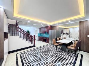 THẠCH BÀN - THOÁNG MẶT TIỀN - VÀO Ở NGAY