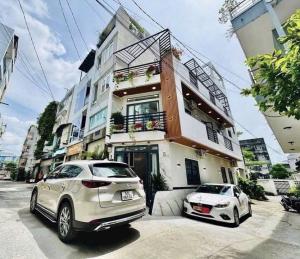 Bán nhà hẻm ô tô, Bình Thạnh, Phan Văn Trị, 3 tầng, 3x12, chưa tới 8 tỷ