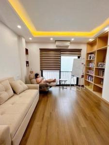 NHÀ MỚI - Ở NGAY  - TRUNG TÂM CẦU GIẤY