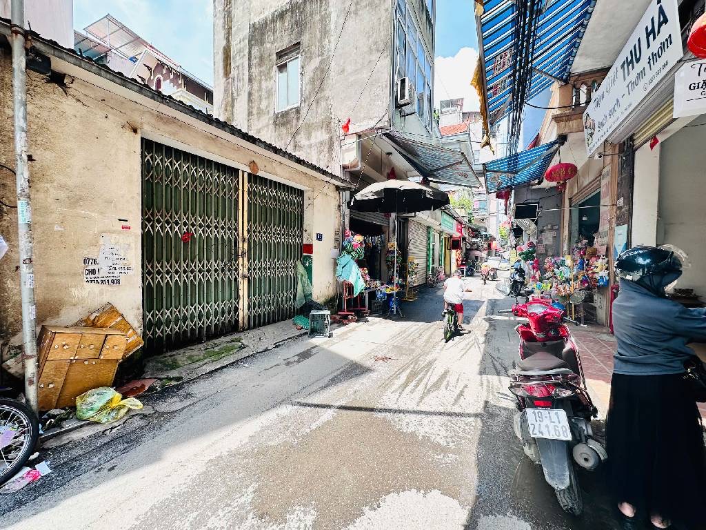 Bán đất mặt ngõ oto tránh, kinh doanh sầm uất ngày đêm