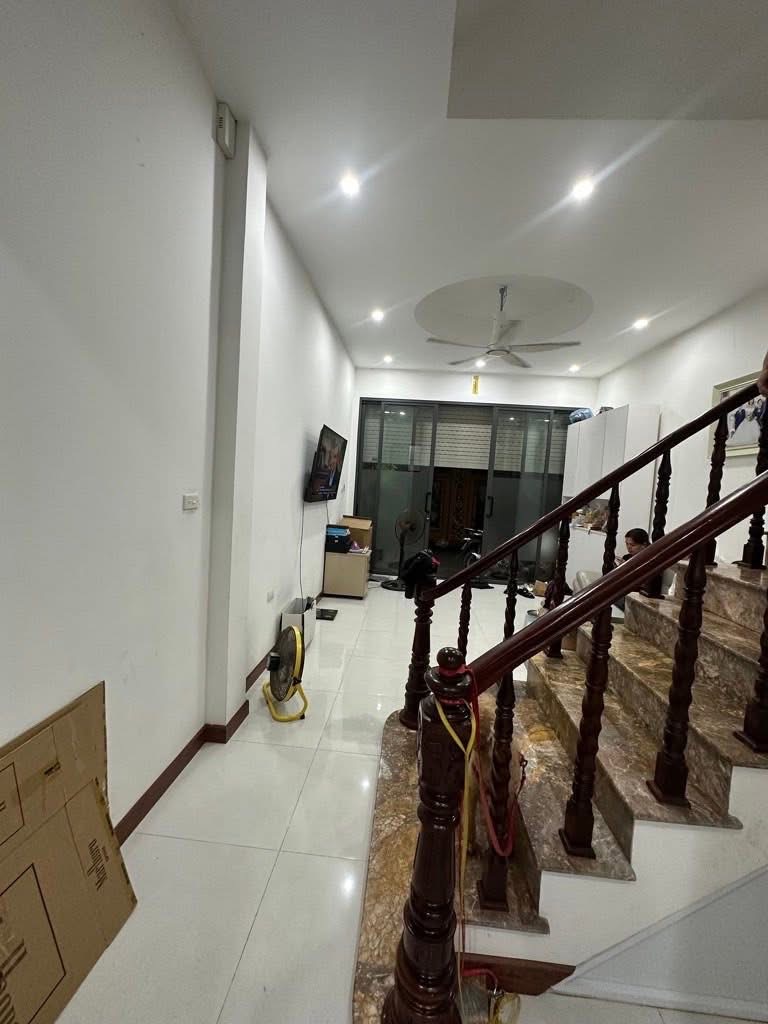 Bán nhà mặt ngõ , gần bệnh viện ,trường học