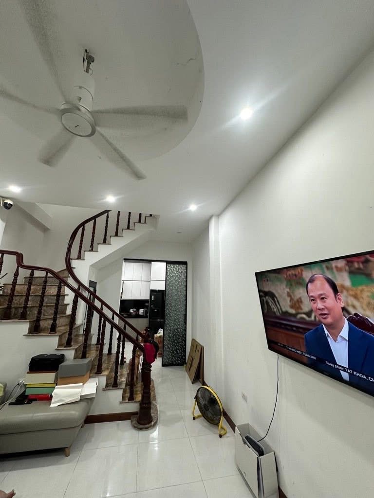 Bán nhà mặt ngõ , gần bệnh viện ,trường học