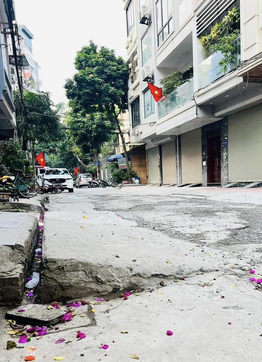 SIÊU PHẨM VƯƠNG THỪA VŨ 90M2, 4 TẦNG LOANH QUANH 14 TỎI