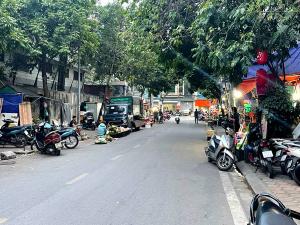 PHAN ĐÌNH GIÓT 42M2, 5 TẦNG NHÀ MỚI TOANH