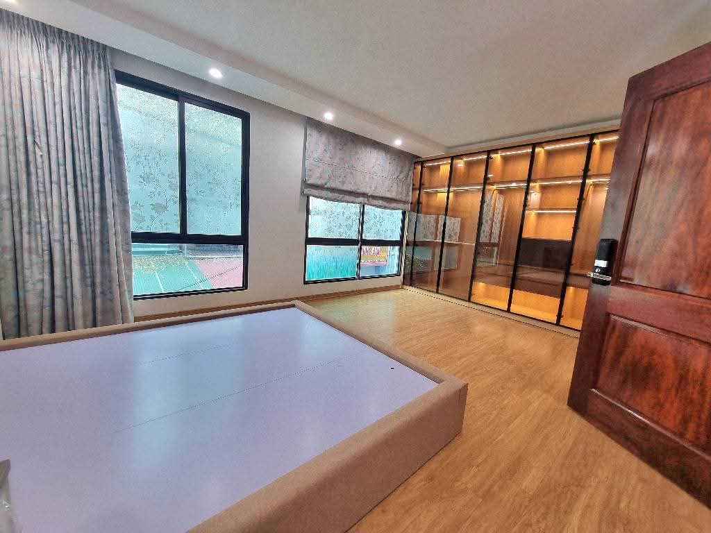 Siêu phẩm lô góc - ô tô tránh - kinh doanh tốt - Tựu Liệt - 42m2 - nhỉnh 10 Tỉ thôi.