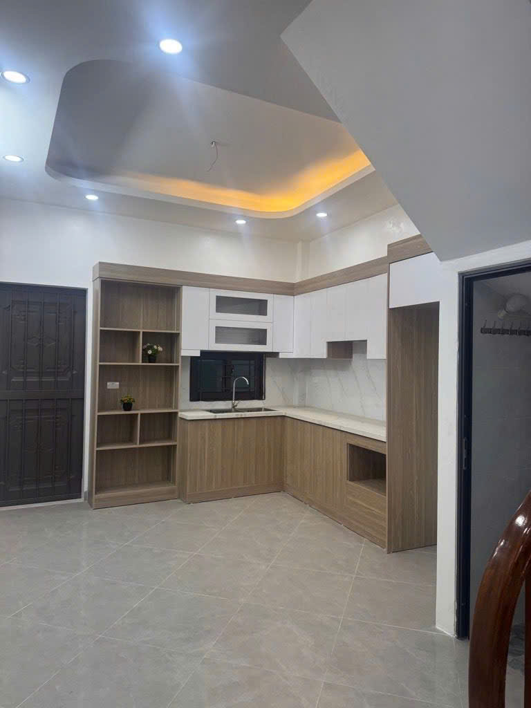 *** Bán nhà mới xây cực chất tại Đông Mỹ  diện tích 45m quá hợp lý - vài bước chân phố.