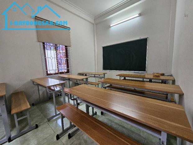 Mặt Phố Lô Góc Văn Quán 61m 4t mt4.4m,vỉa hè,ô tô tránh,kinh doanh an sinh đỉnh