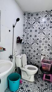 NHÀ 2 TẦNG ĐÚC 40m2 , HOÀNG TRỌNG MẬU - NHỈNH 2 Tỷ