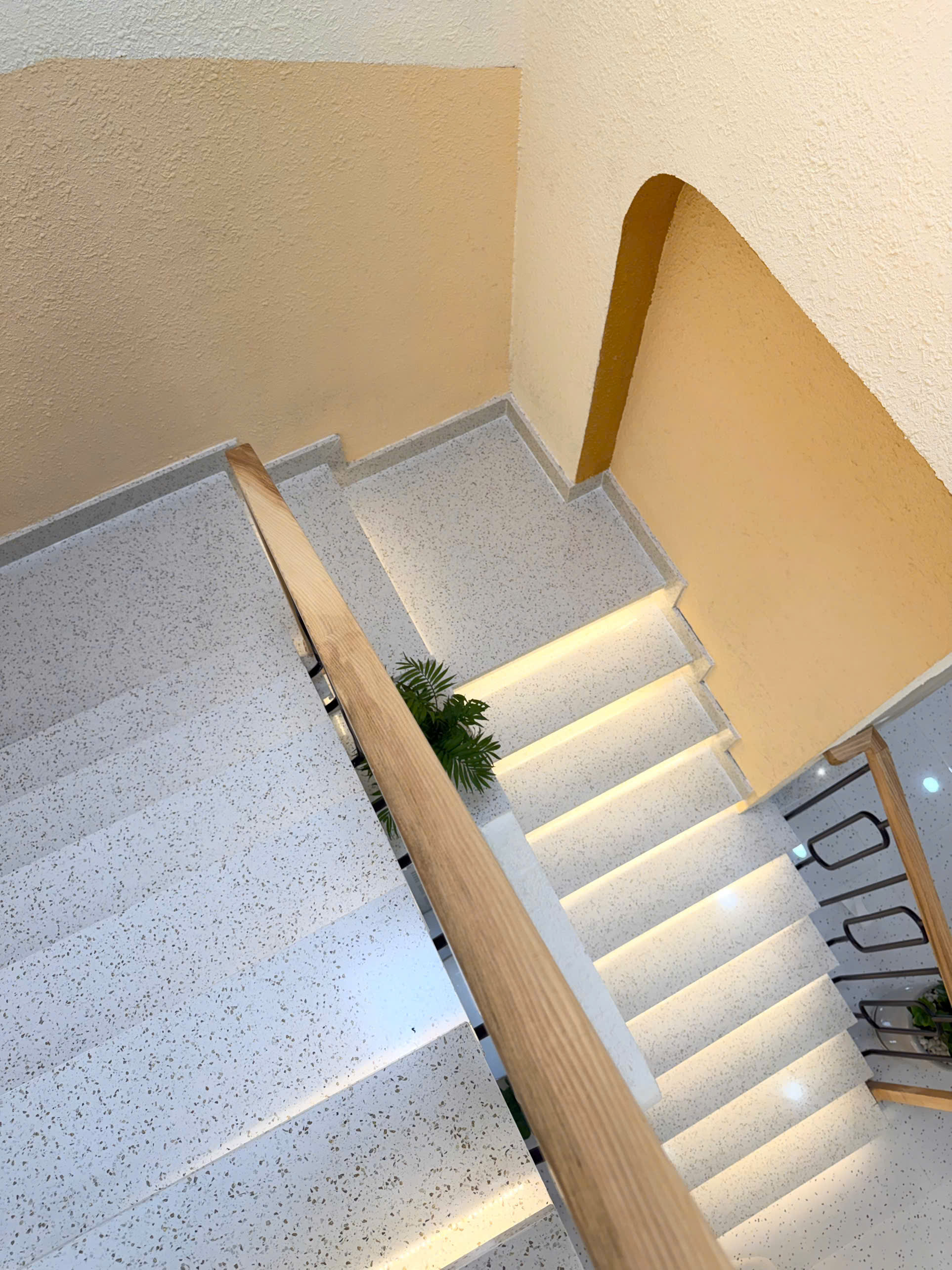 BIỆT THỰ MINI WABI SABI – HẺM 8M – SÁT AEON TÂN PHÚ