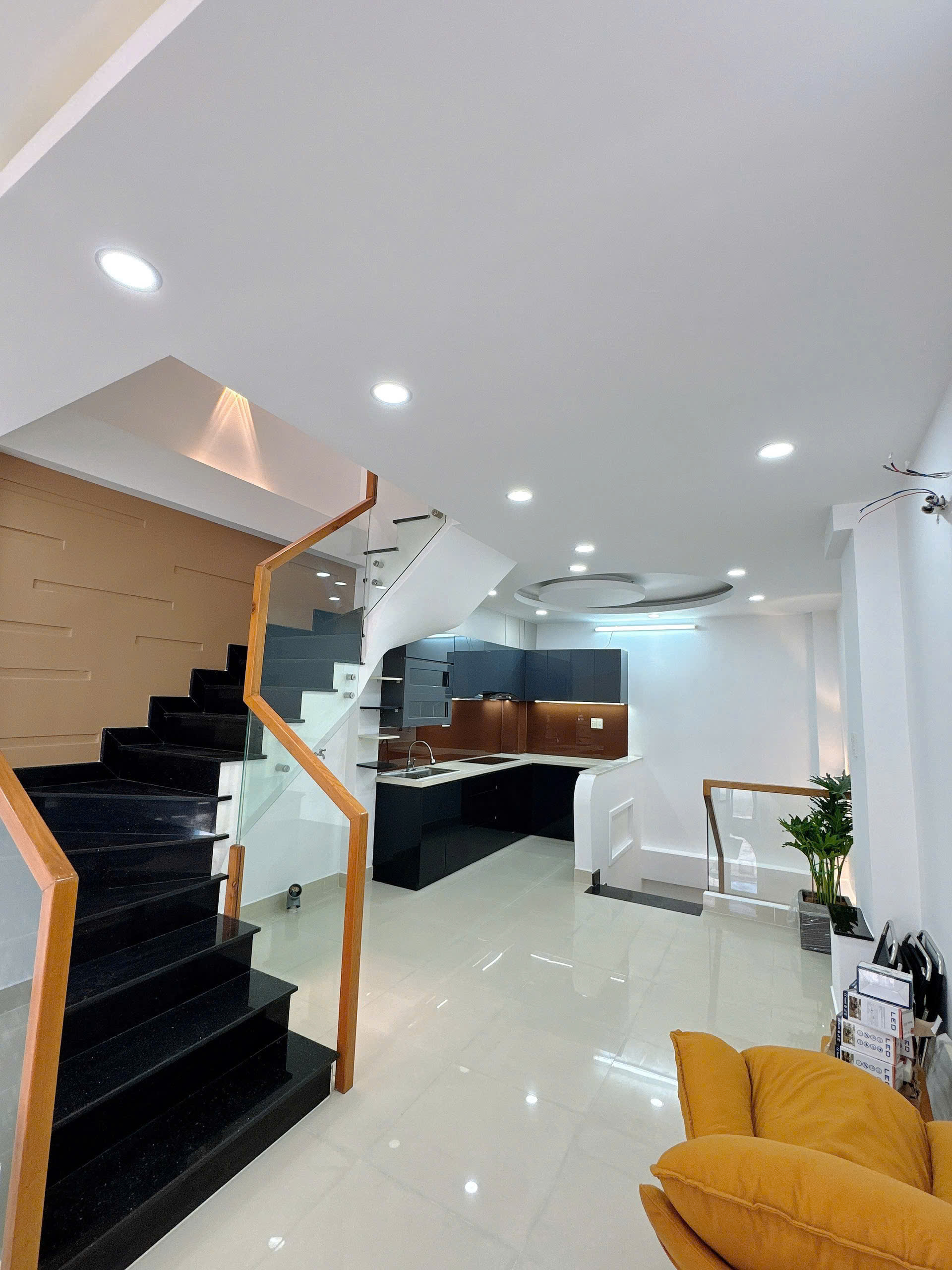 MẶT TIỀN - SIÊU VIP KHU GÒ XOÀI