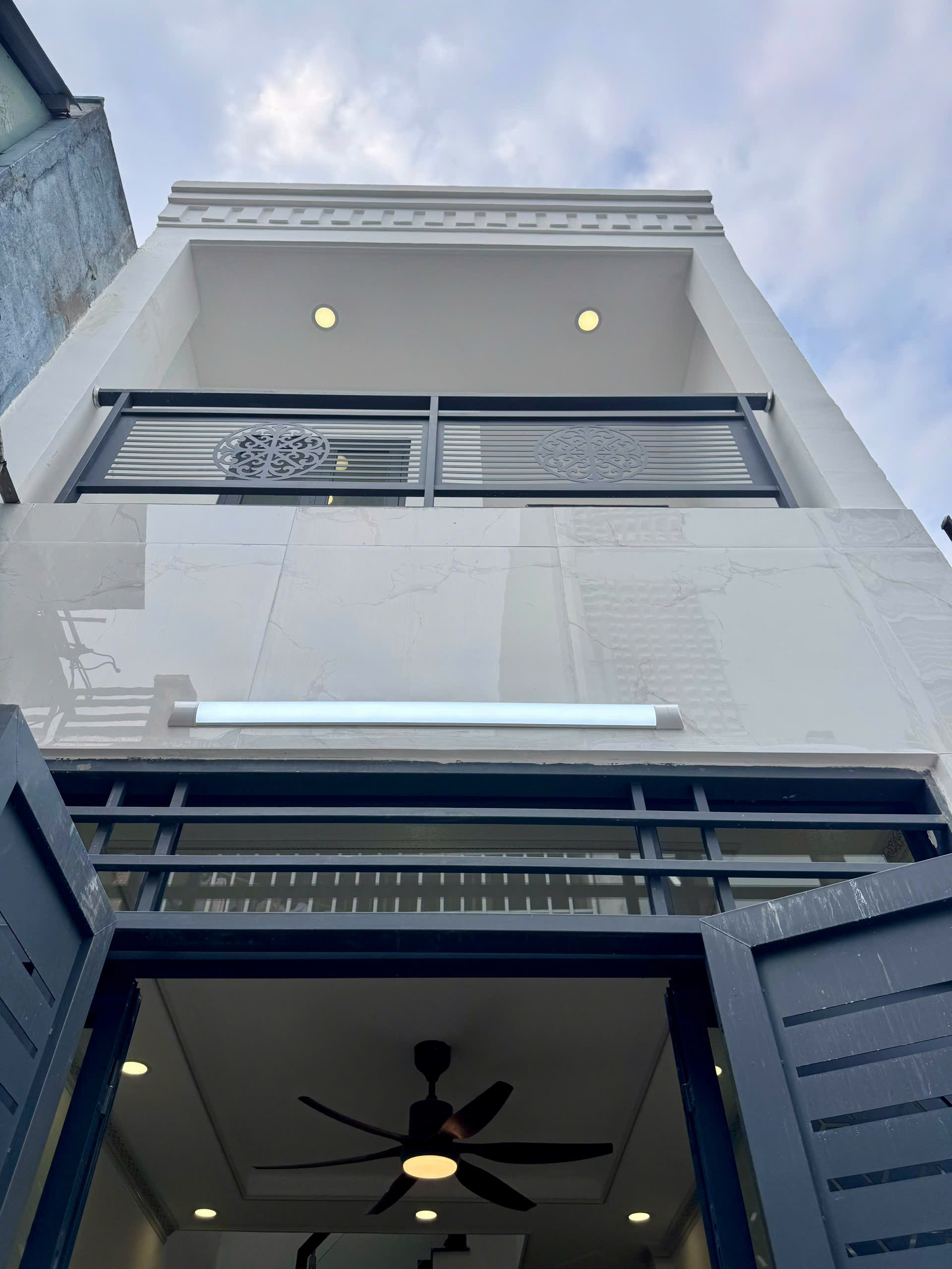 Bán nhà Đường số 3, P.BHH, Bình Tân - 2 Tầng - Nhỉnh 3 tỷ TL