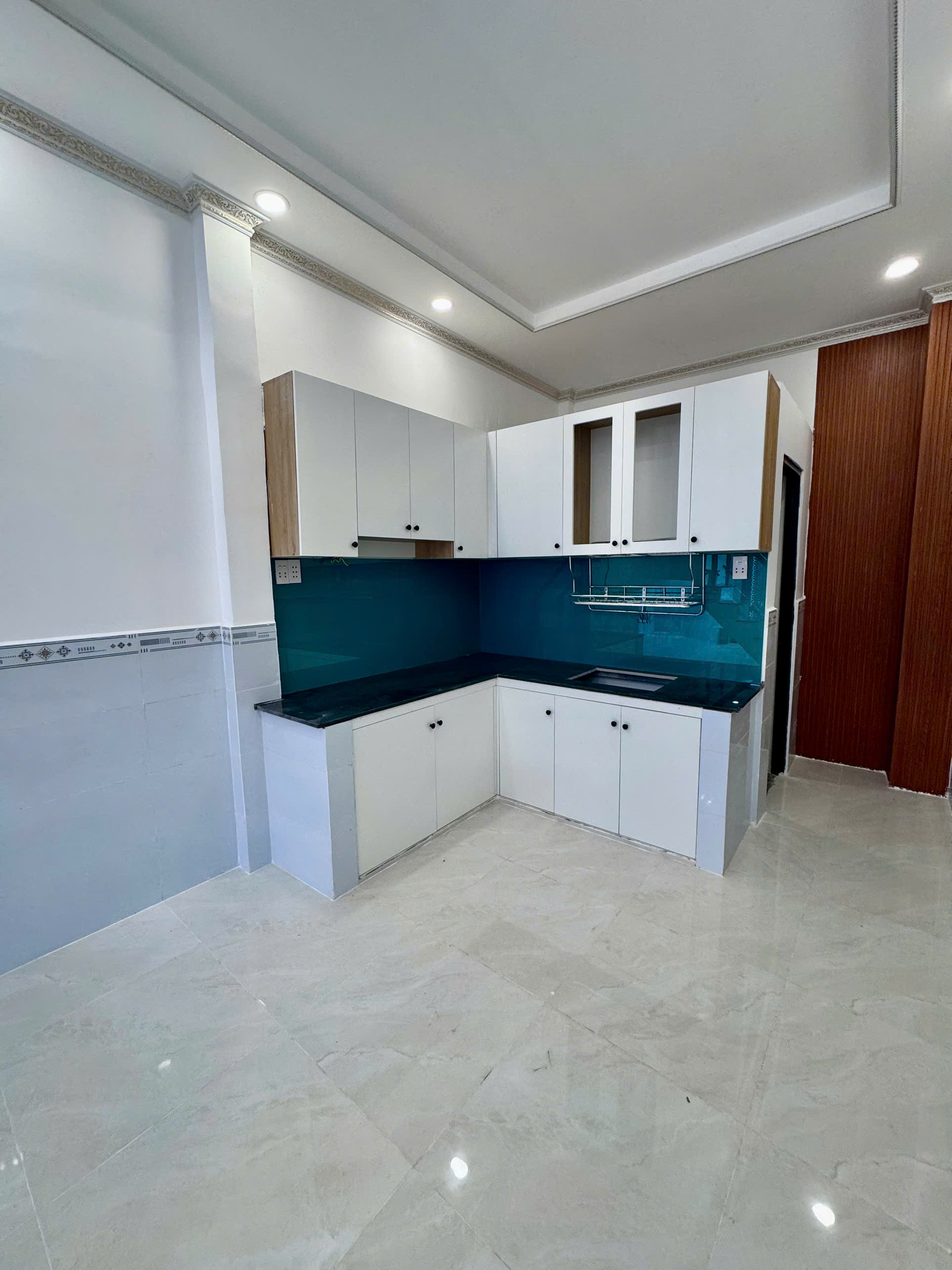 Bán nhà Đường số 3, P.BHH, Bình Tân - 2 Tầng - Nhỉnh 3 tỷ TL