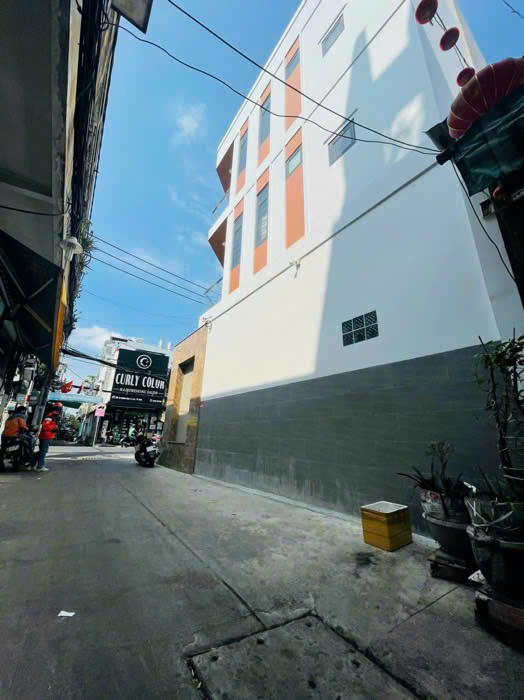 MẶT TIỀN KINH DOANH Q8 - ÂU DƯƠNG LÂN