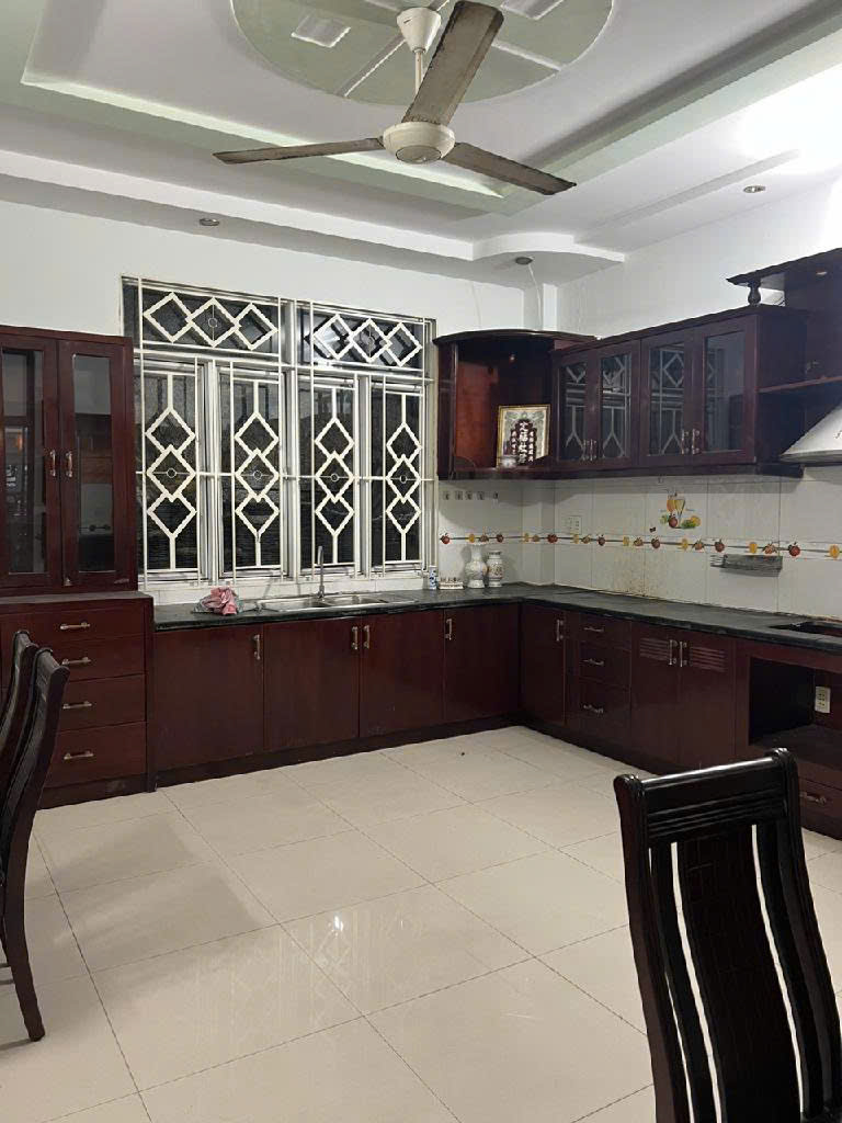 NHÀ ĐẸP KHU BA TƠ – XE HƠI VÀO NHÀ – 9 TỶ-95M2-NGANG 5M