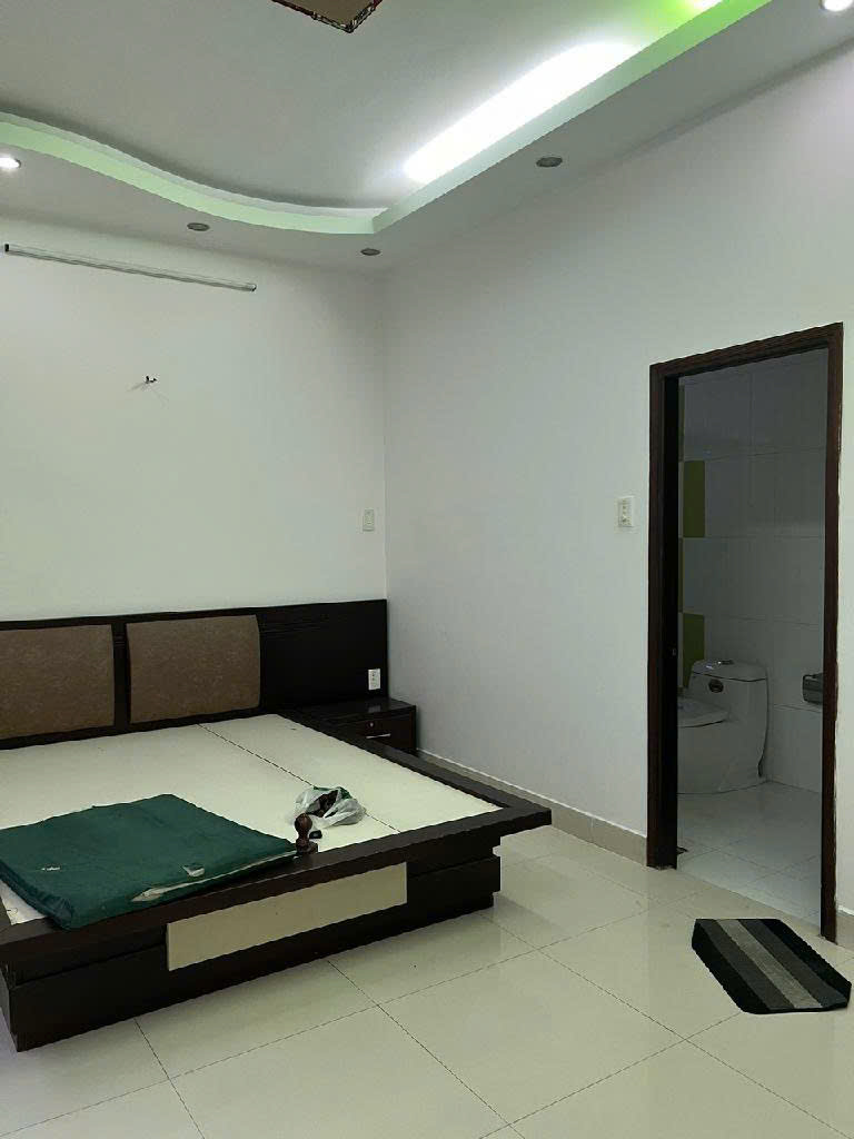 NHÀ ĐẸP KHU BA TƠ – XE HƠI VÀO NHÀ – 9 TỶ-95M2-NGANG 5M