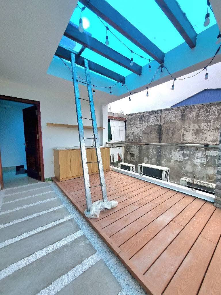 SIÊU PHẨM LÔ GÓC - Ô TÔ TRÁNH - KINH DOANH - NHÀ ĐẸP - CHỐT