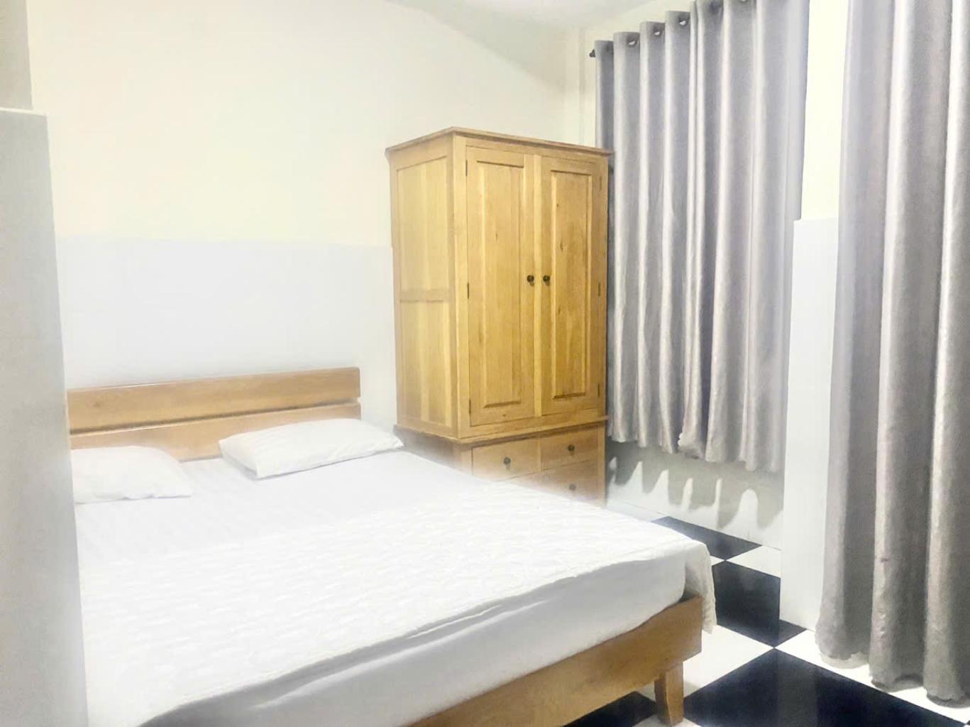 BÁN GẤP KHÁCH SẠN