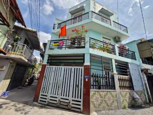 CHỦ NGỘP TIỀN CẦN BÁN GẤP, TỪ #4.5TỶ GIẢM CÒN #3TỶ750, NHÀ 3 TẦNG #40M2 #LÃ XUÂN OAI #Q9