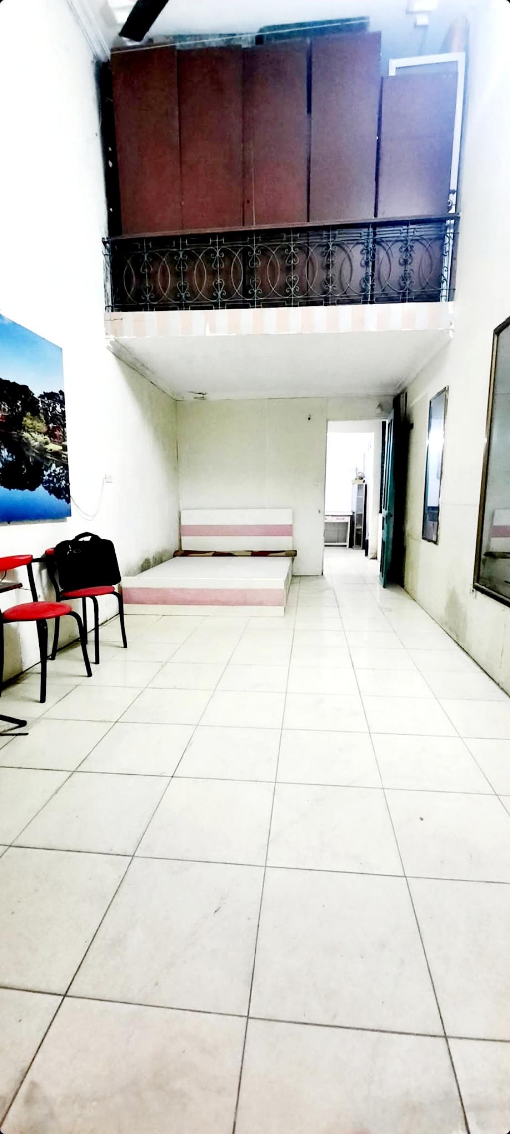 CỰC GẦN MP CHỈ 50M - NGÕ Ô TÔ NHỎ  - KINH DOANH ONLINE-  NỘI THẤT ĐẸP VỀ Ở LUÔN : 33/37 m2 14.3 TỶ ĐỐNG ĐA